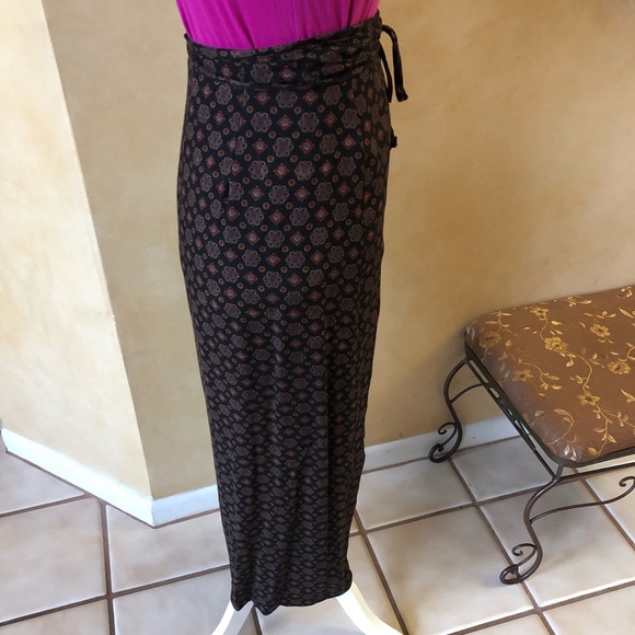 Vintage Long Wrap Skirt - Picture 6 of 14